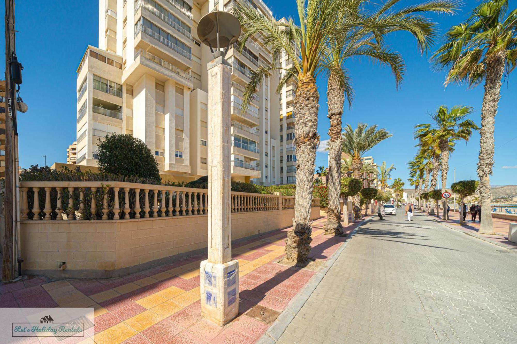 Brend New 3 Bed 2 Bath Play Camp * El Campello
